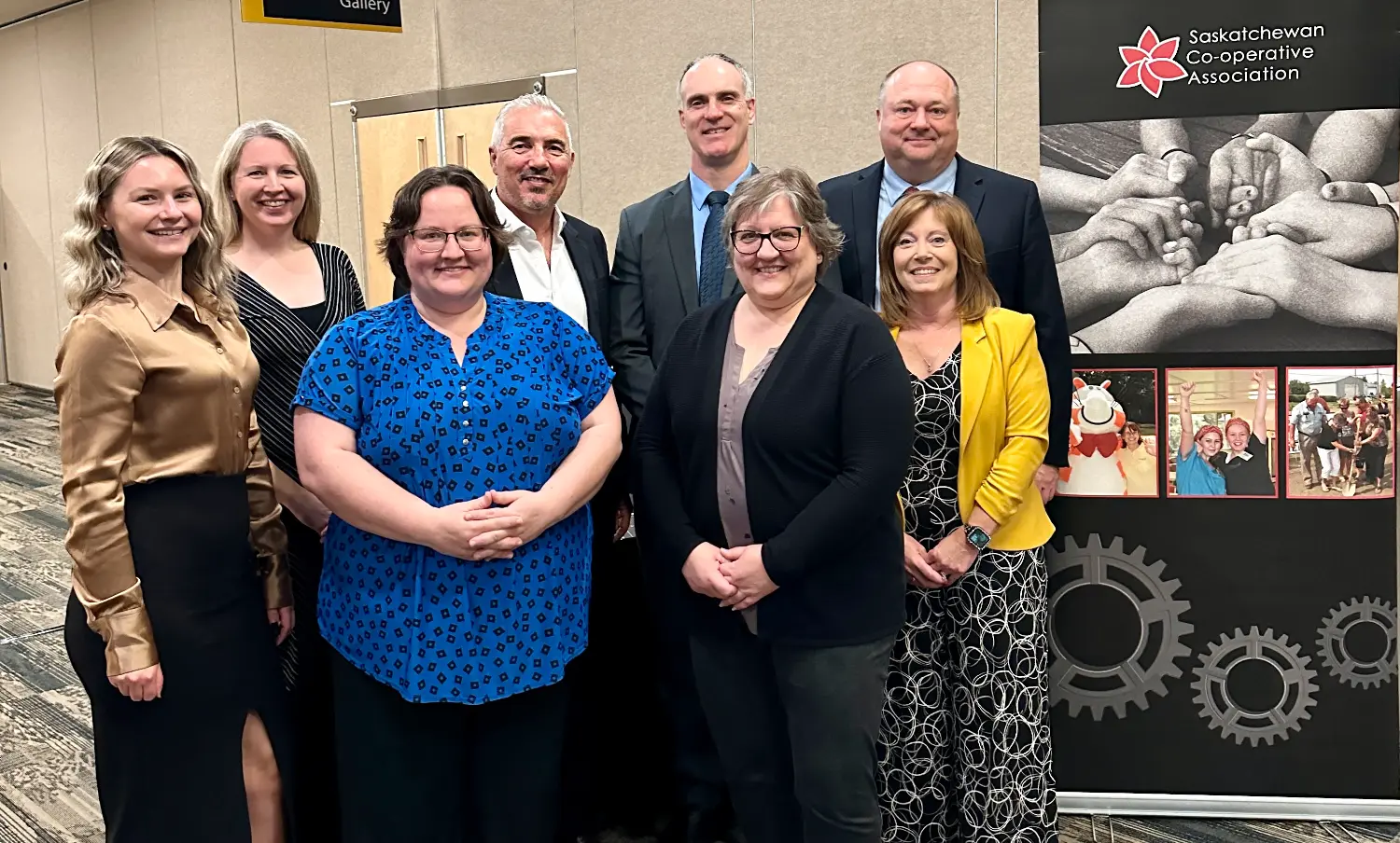 Supporting our community and our co-operatives.