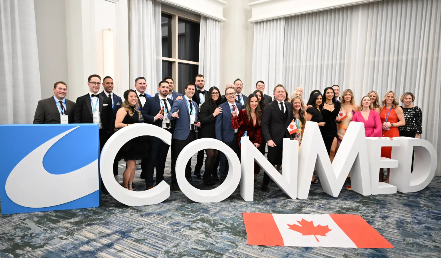 Canadian Team at the Global Sales Meeting in Florida.
