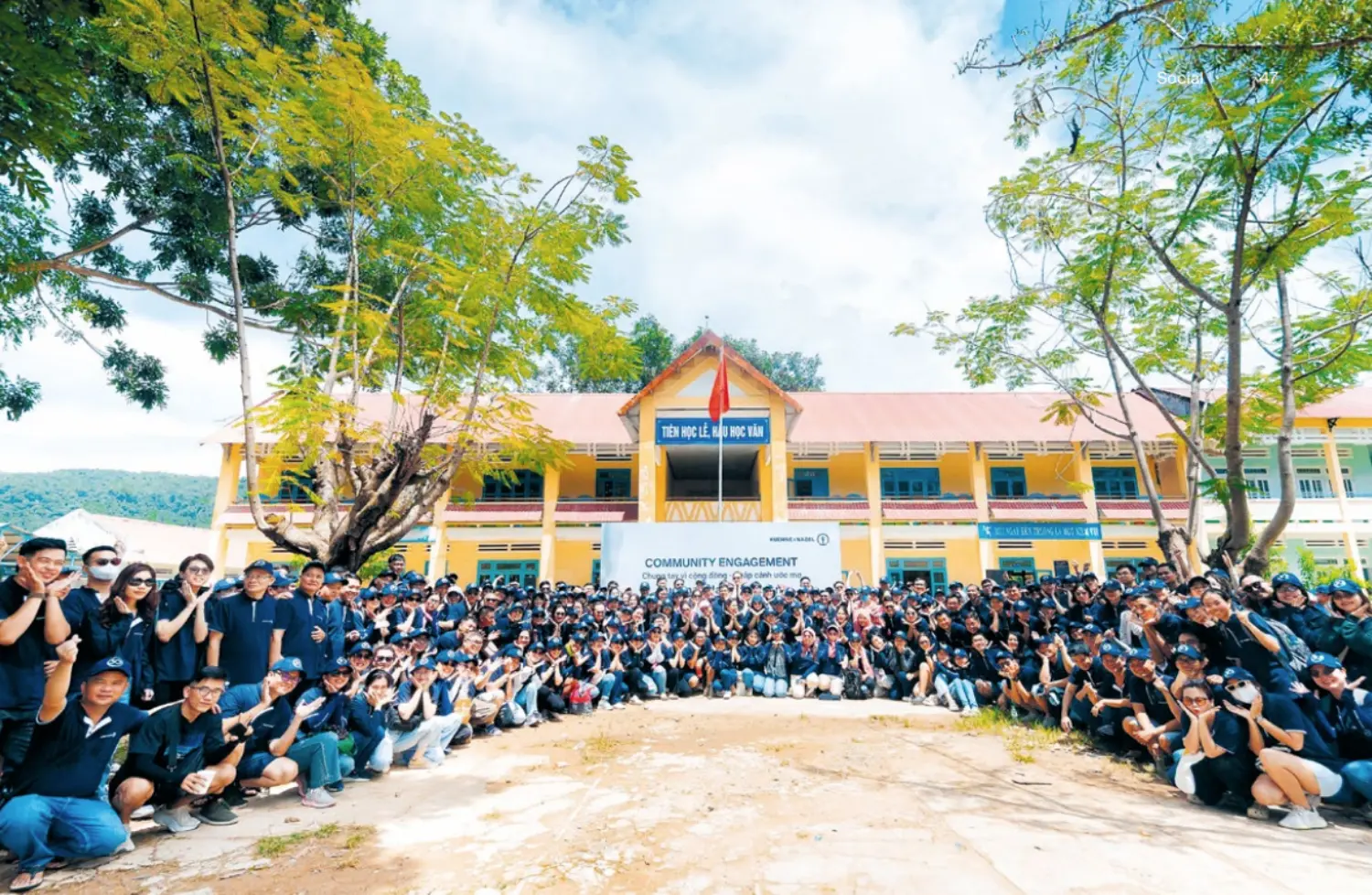 Empowering rural Vietnamese children with education and happiness. 90% of employee participated, helping 270 children.