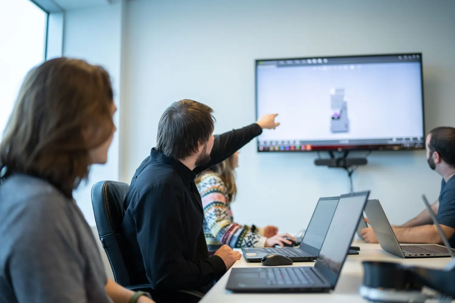 Chaque projet est conceptualisé, assemblé et expédié directement chez Laserax au Québec