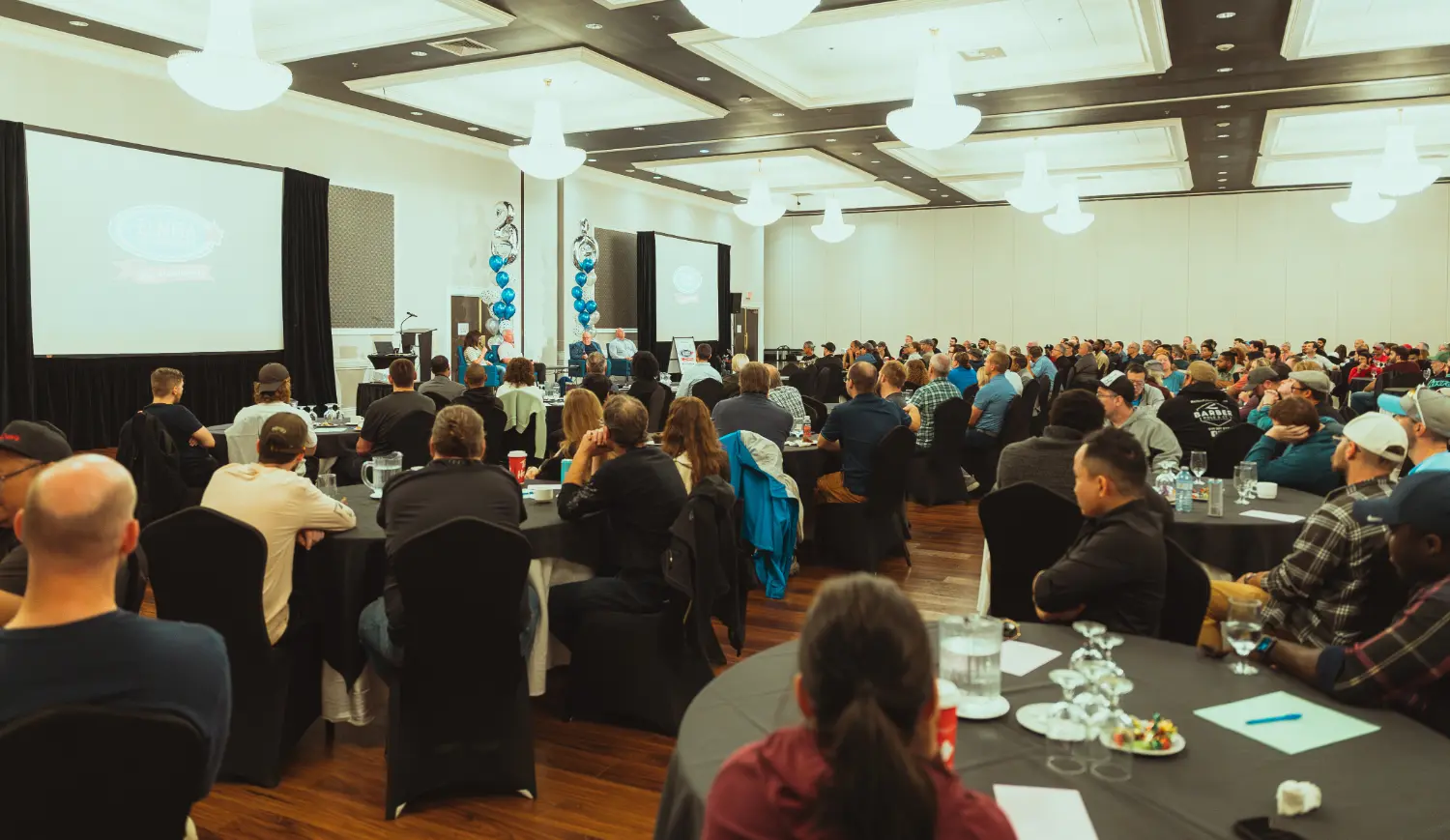 Honoring Elmira Pet Products' 20th anniversary in style! Informative speeches, great food, gifts & lots of laughter.