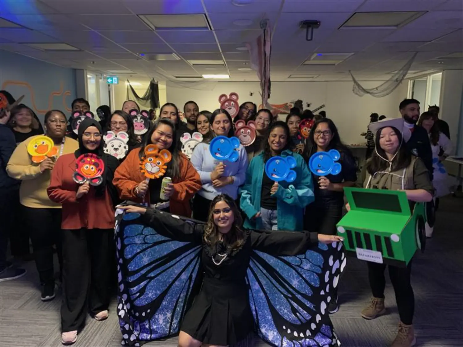 Halloween costume contest