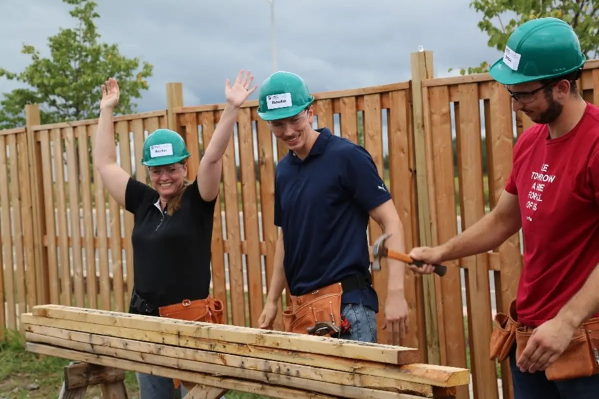 CGC supports communities through their Give Local initiatives and volunteering with projects like Habitat for Humanity.