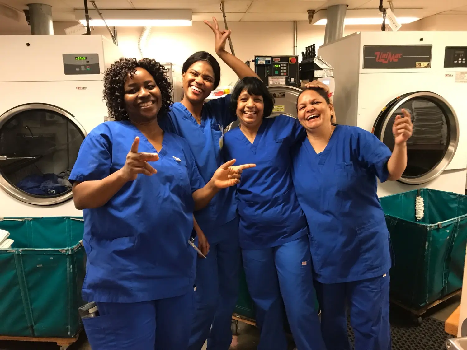 At our healthcare locations, our caring associates provide nutritious meals, clean facilities and a positive energy.