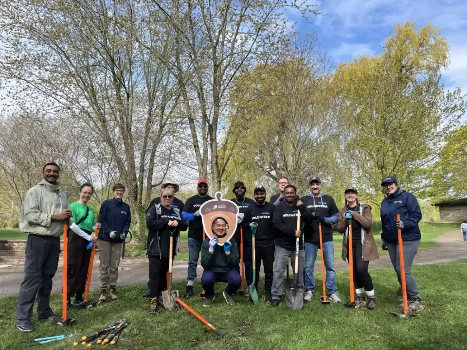 Ingram Micro Canada Associates Volunteering - Conservation Style