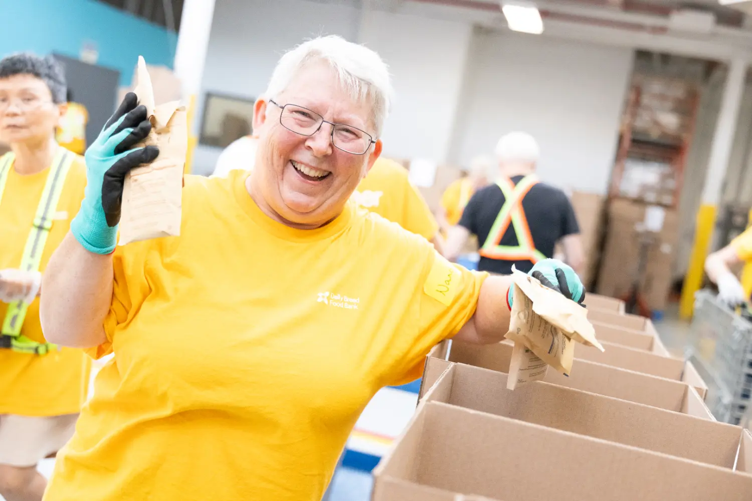 Volunteer at food Sorting