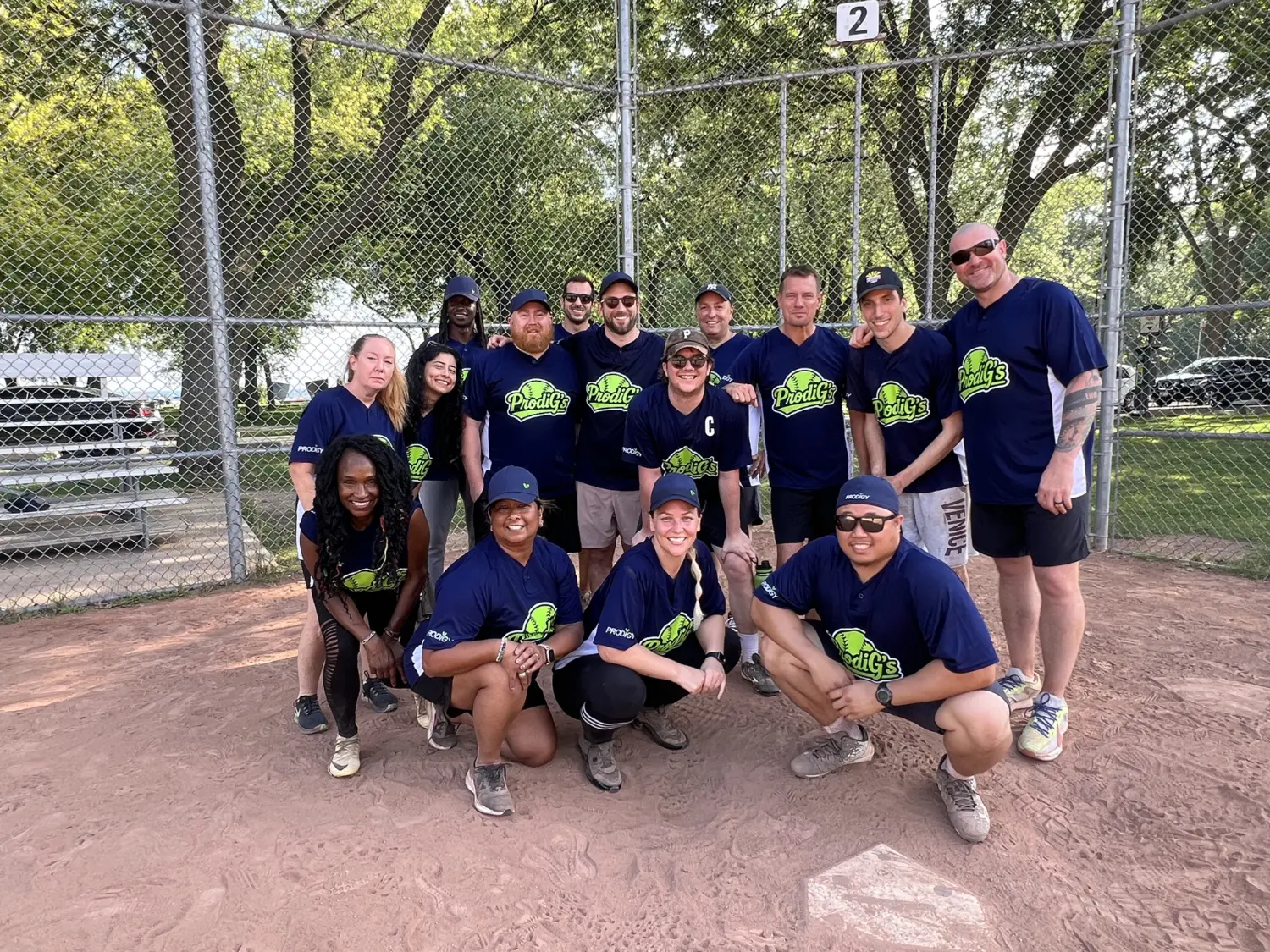 Softball-Team-