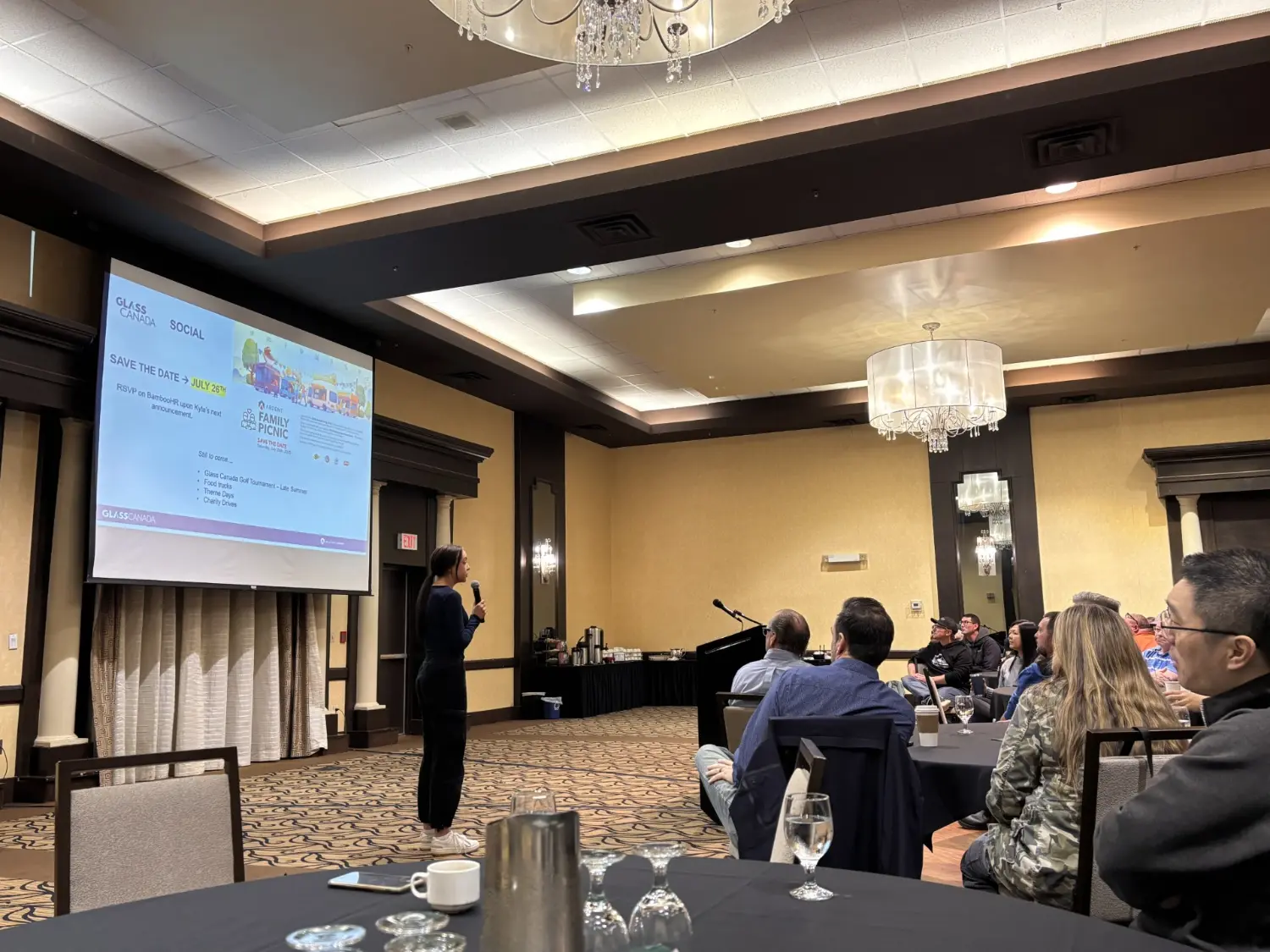 Quarterly townhalls keep every single Glass Canada employee involved and up-to-date on all facets of the business.