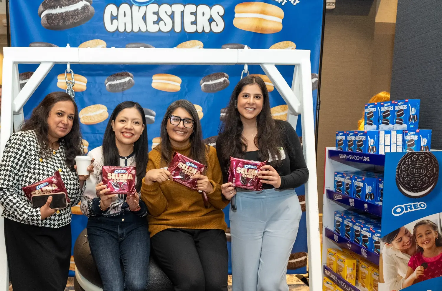 Mondelez team members enjoying the Oreo swing and some Oreo Cakesters at our Best of the Best event.