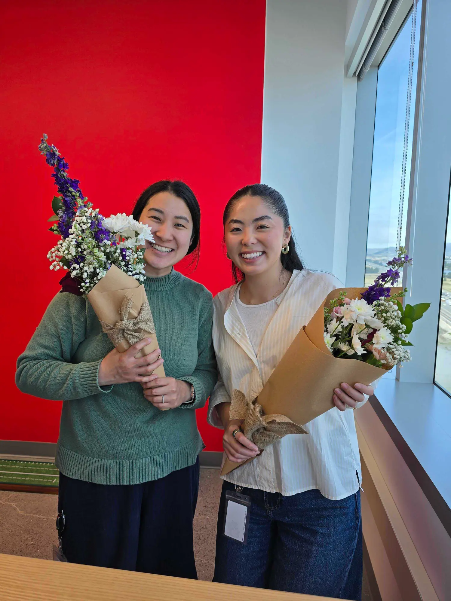 Tanium team makes bouquets for Mothers Day!
