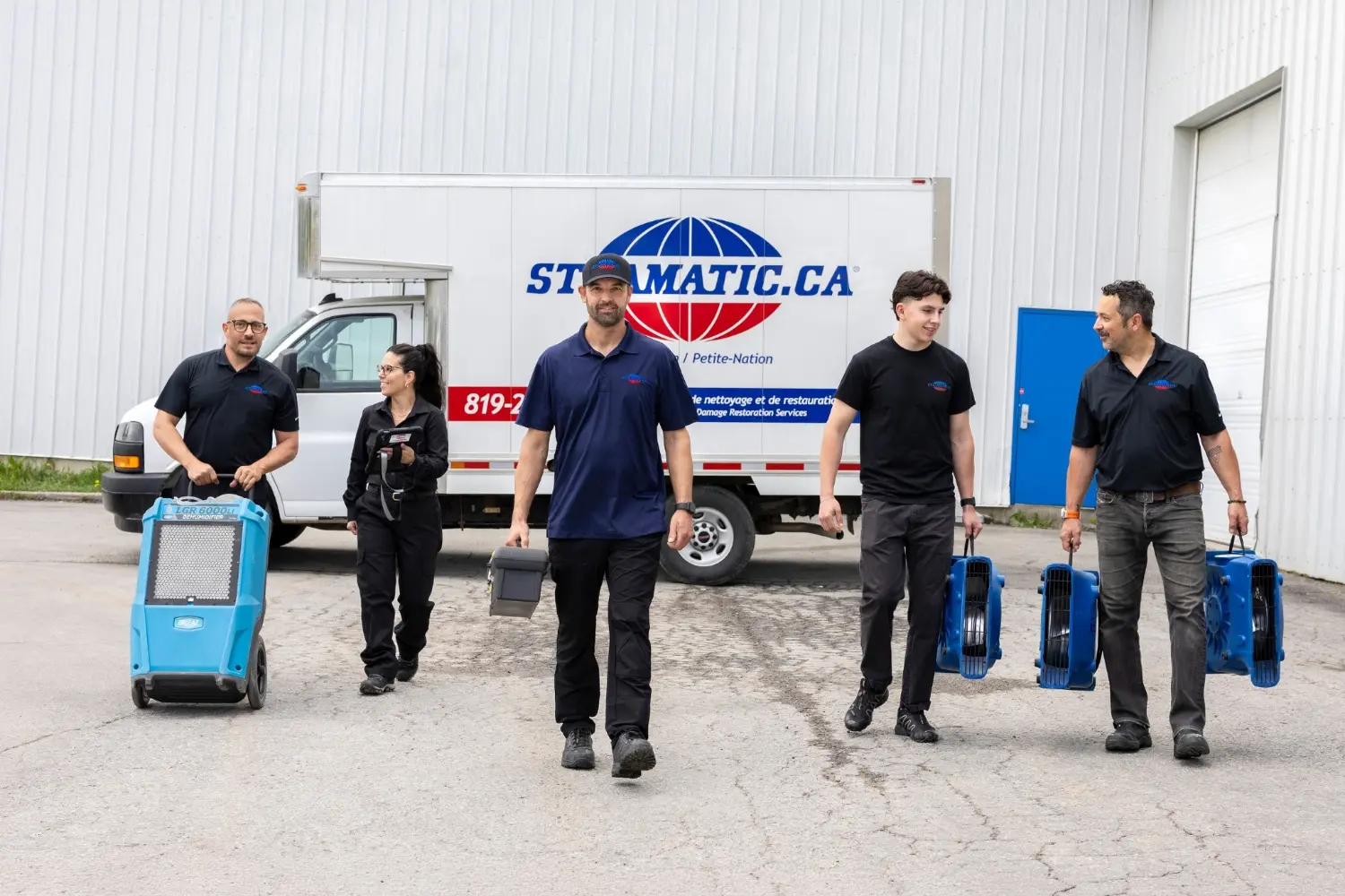 Steamatic vise l’excellence : un travail rigoureux et humain qui inspire confiance à chaque intervention, chaque jour.